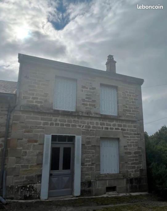 Maison De Campagne Saint-Martin-Chateau Bagian luar foto