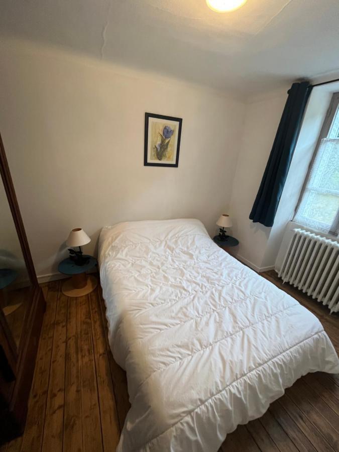 Maison De Campagne Saint-Martin-Chateau Bagian luar foto