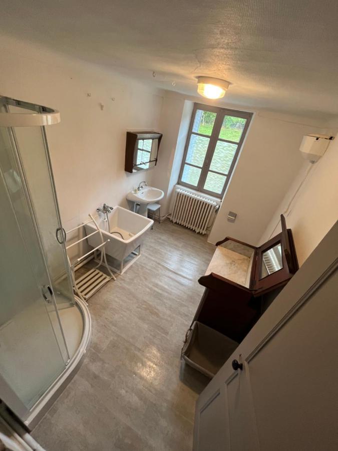 Maison De Campagne Saint-Martin-Chateau Bagian luar foto